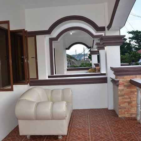 Florabells Iraya Guest House - Batanes Basco Ngoại thất bức ảnh