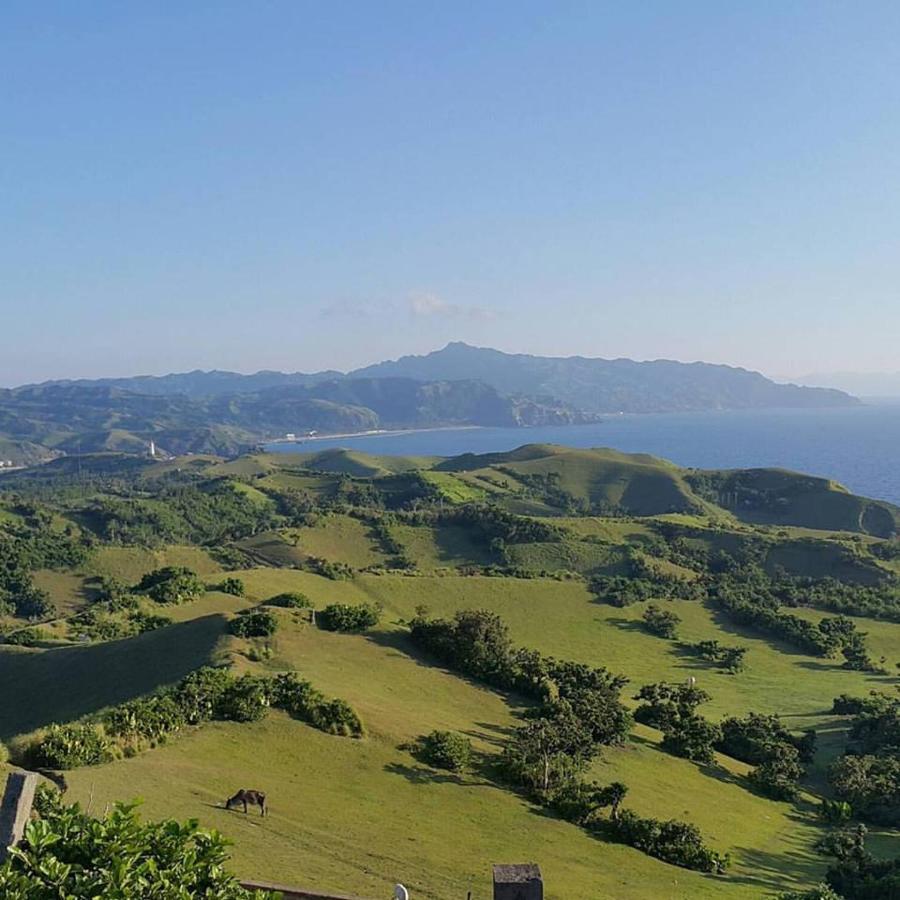 Florabells Iraya Guest House - Batanes Basco Ngoại thất bức ảnh